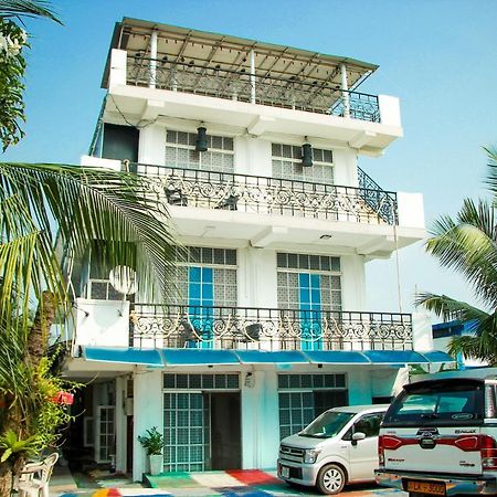 White House Apartment Wattala Exterior foto